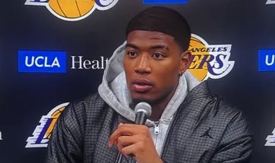 竞技宝APP-八村垒：每个人都积极参与传球，这才是篮球该有的样子