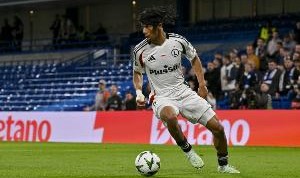 曼晚：多队有意前曼联小将奥耶德勒，曼联有40%转会分成