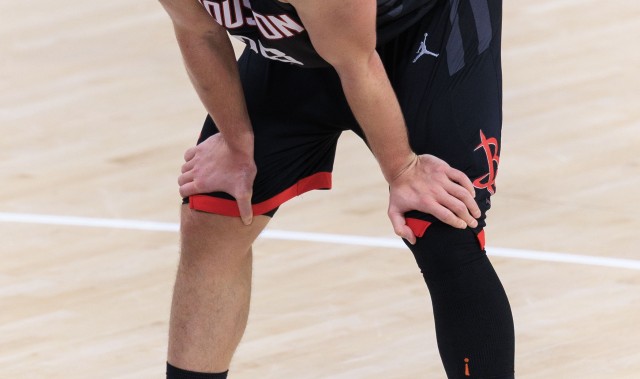 竞技宝官网-申京：这是我本赛季最烂一战 进攻侵略性不足&amp;下半场完全不对劲了