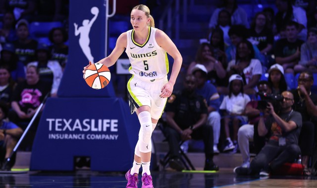 只用27场！佩奇成为WNBA最快达到500分&amp;amp;100助攻的新秀